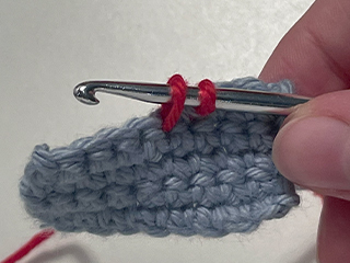 single crochet step 3